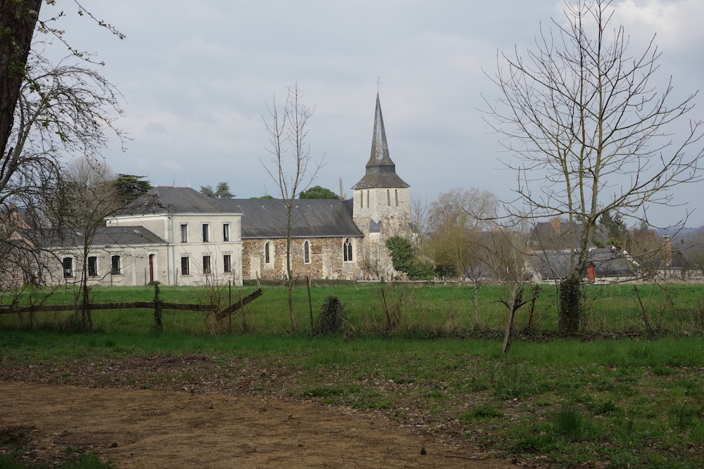 Soulaire et Bourg église